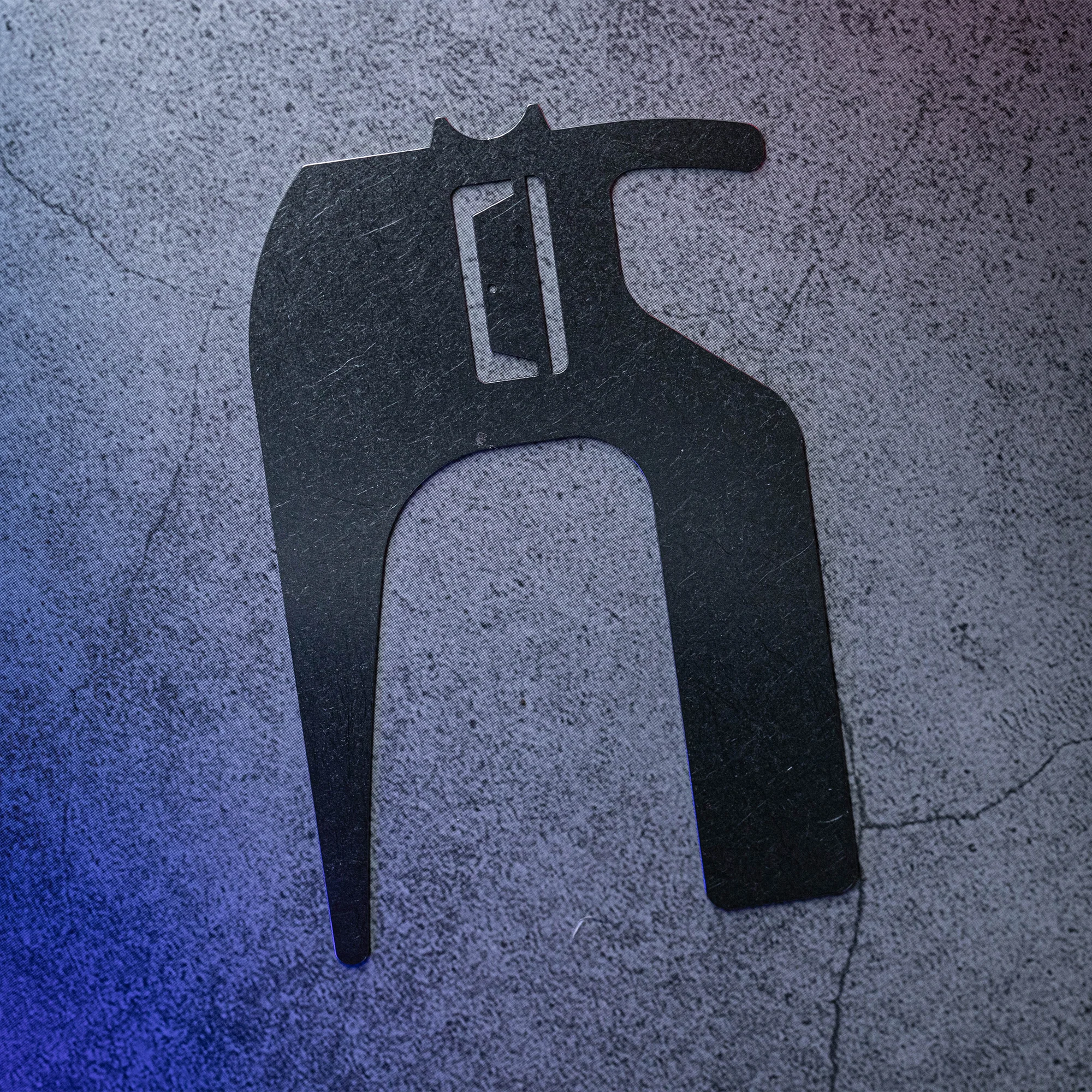 Credit Card Latch Slipper - Image 2